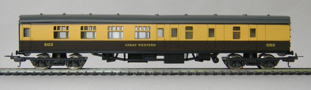 9326 - Mark One BSK - GWR Chocolate and Cream